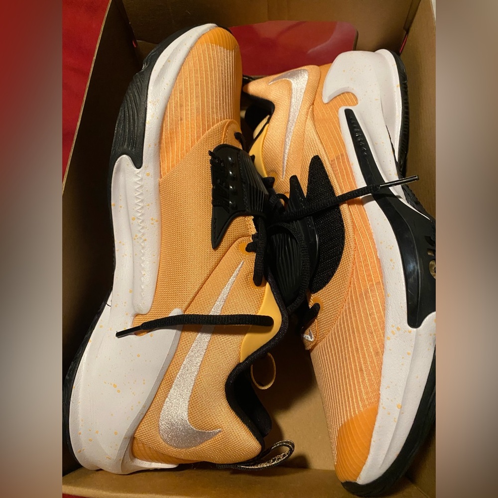 Nike Giannis Zoom Freak 3 TB Orange Chalk Black DA7845-700 Men's Size 12.5